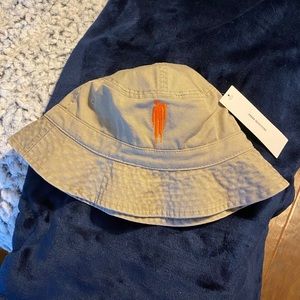 Billie Eilish bucket hat